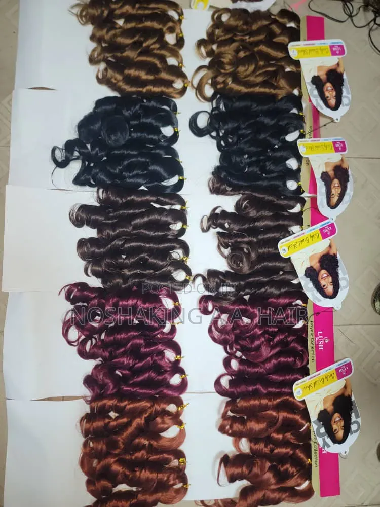 Lush Curls Short