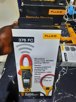 Fluke 376 FC Wireless True-RMS AC/DC Clamp Meter.