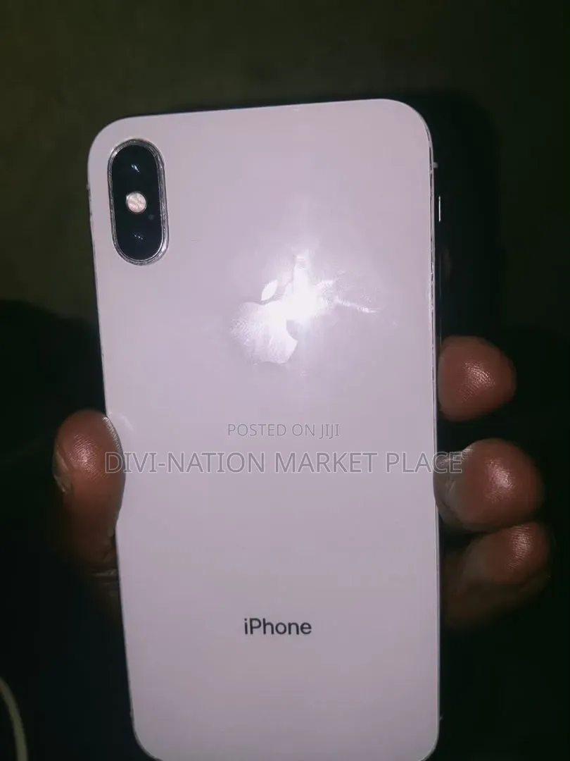 Apple iPhone X 256 GB White