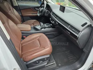 Audi Q7 3.0T Premium AWD quattro 2018 White