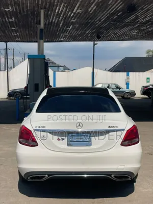 Mercedes-Benz C300 2016 White