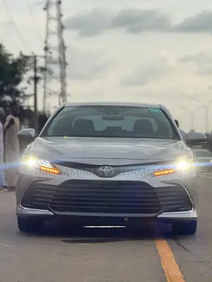 Toyota Camry 2023 Gray