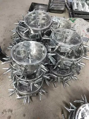 High Quality Iron Seed Planter Strong & Durable 6 Mouth