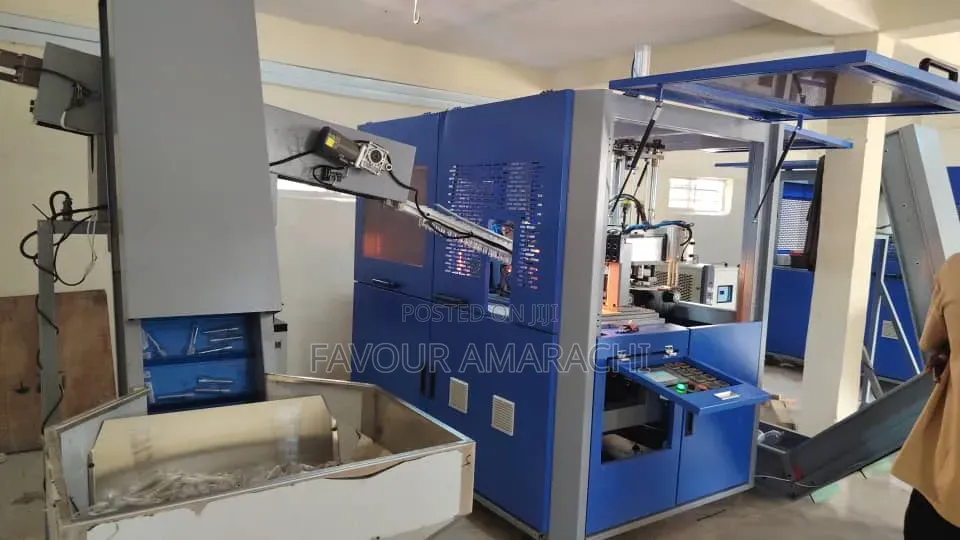 Full Automatic Pet Blowing Machine