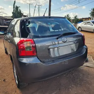 Toyota Corolla 2004 Brown