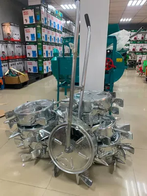 High Quality Iron Seed Planter  Strong & Durable 6 Months