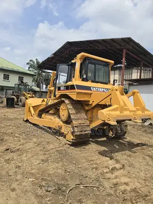 CAT D6R Bulldozer With Ripper for Sale.