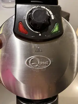 Preloved Rotating Waffle Maker