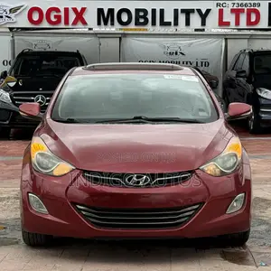 Hyundai Elantra 2012 Red