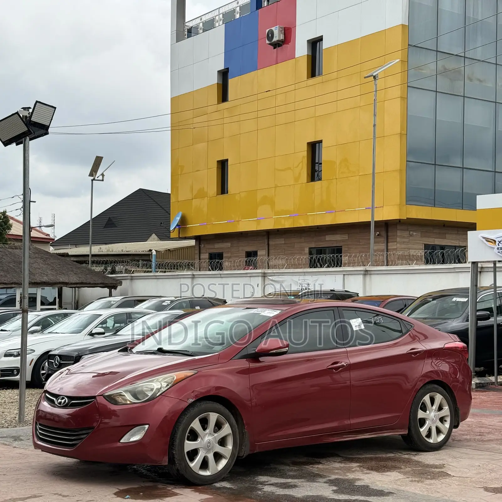 Hyundai Elantra 2012 Red