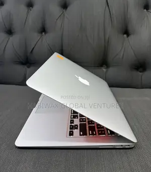 Laptop Apple MacBook Air 2014 8GB Intel Core i5 SSD 128GB