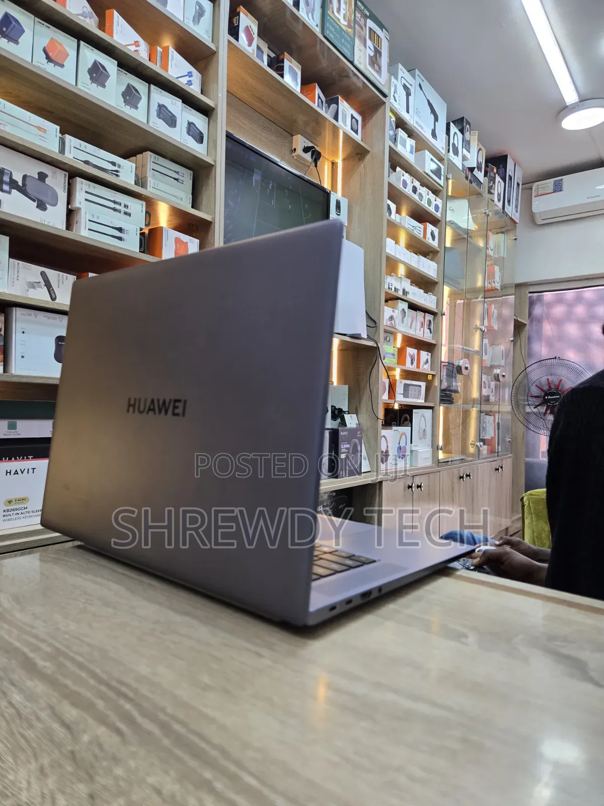 Laptop Huawei MateBook 16s 16GB Intel Core i9 SSD 1T