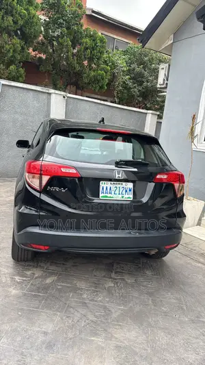 Honda HR-V 4dr SUV (1.5L 4cyl CVT) 2016 Black