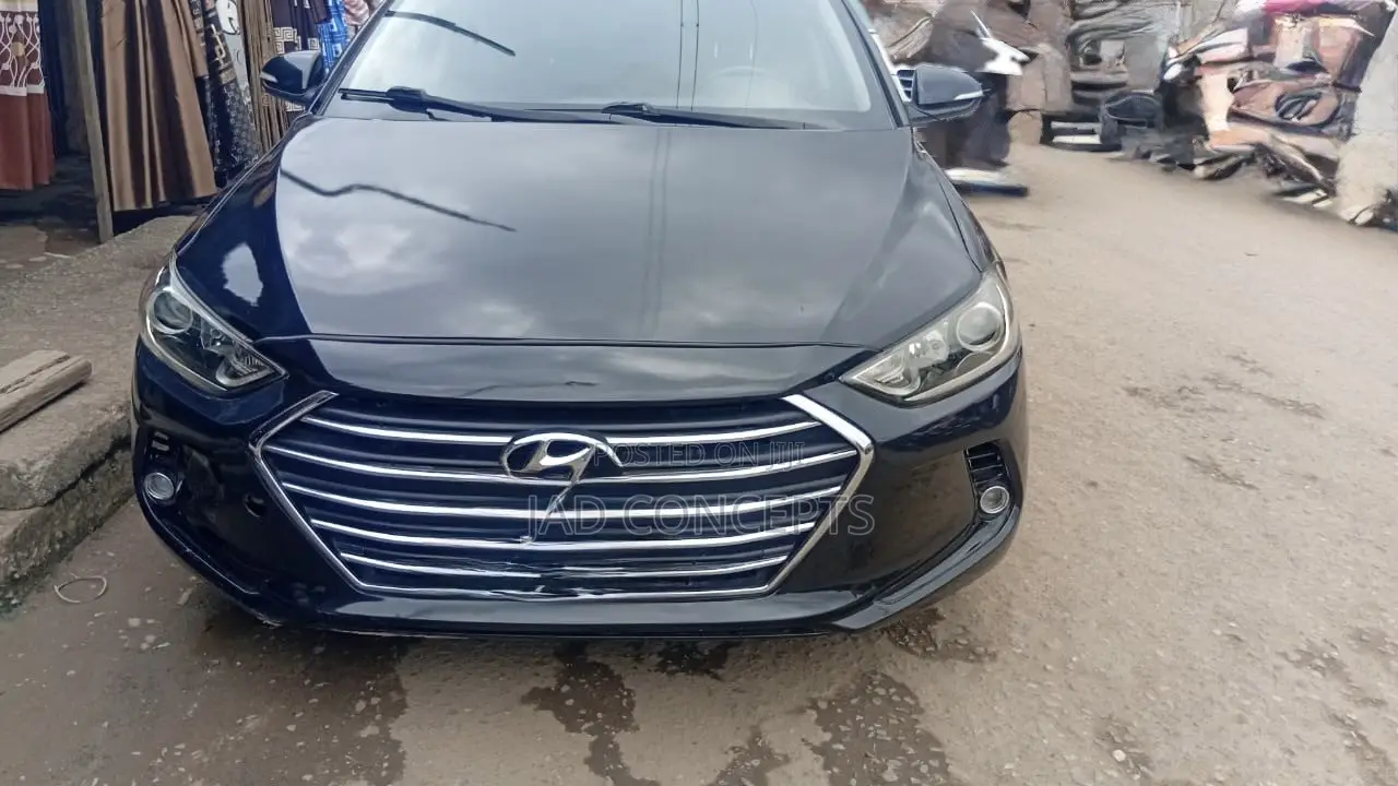 Hyundai Elantra 2017 Black