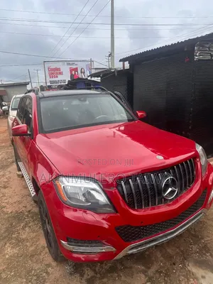 Mercedes-Benz GLK-Class 350 SUV 2013 Red