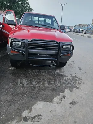 Toyota Hilux 1998 Red