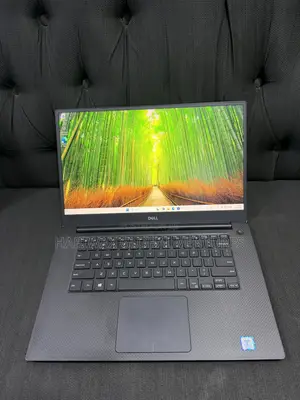 Laptop Dell Precision 15 5540 16GB Intel Core i7 SSD 512GB