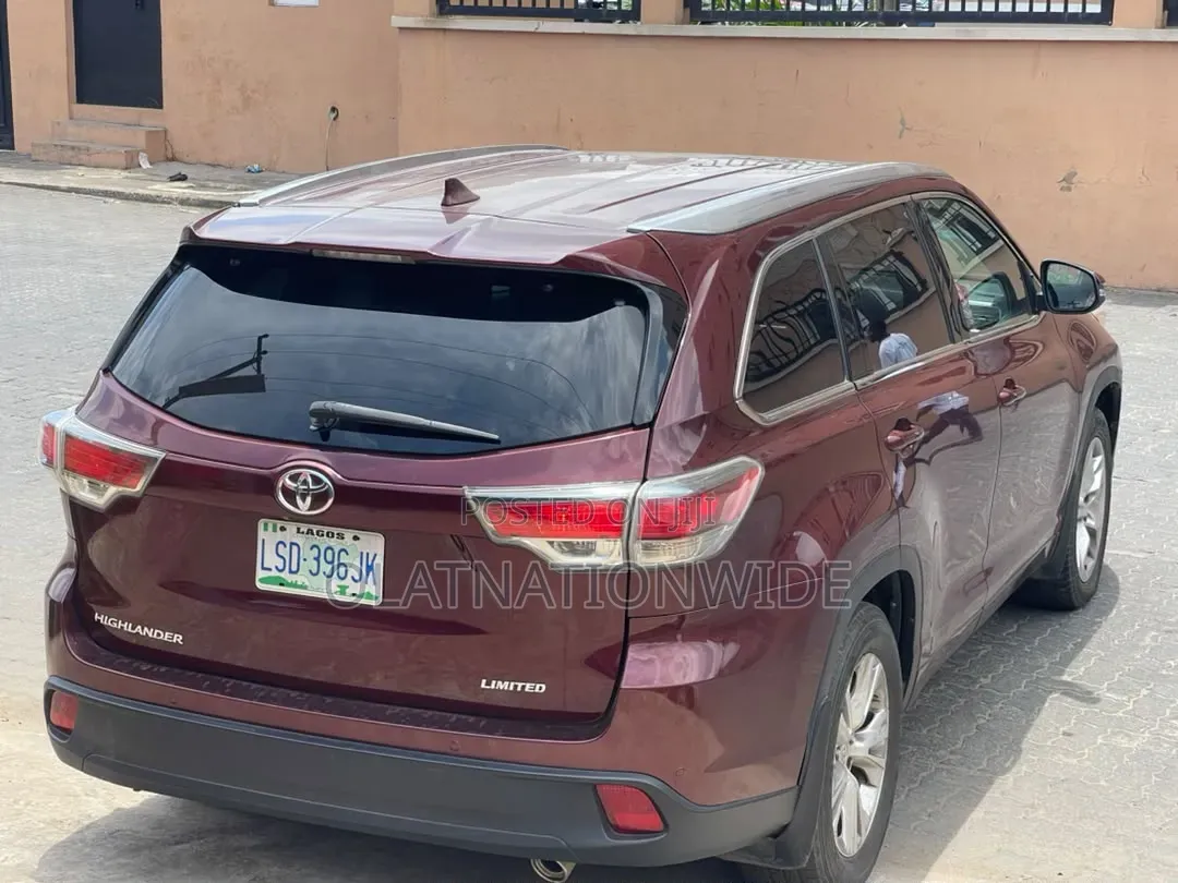Toyota Highlander 2015
