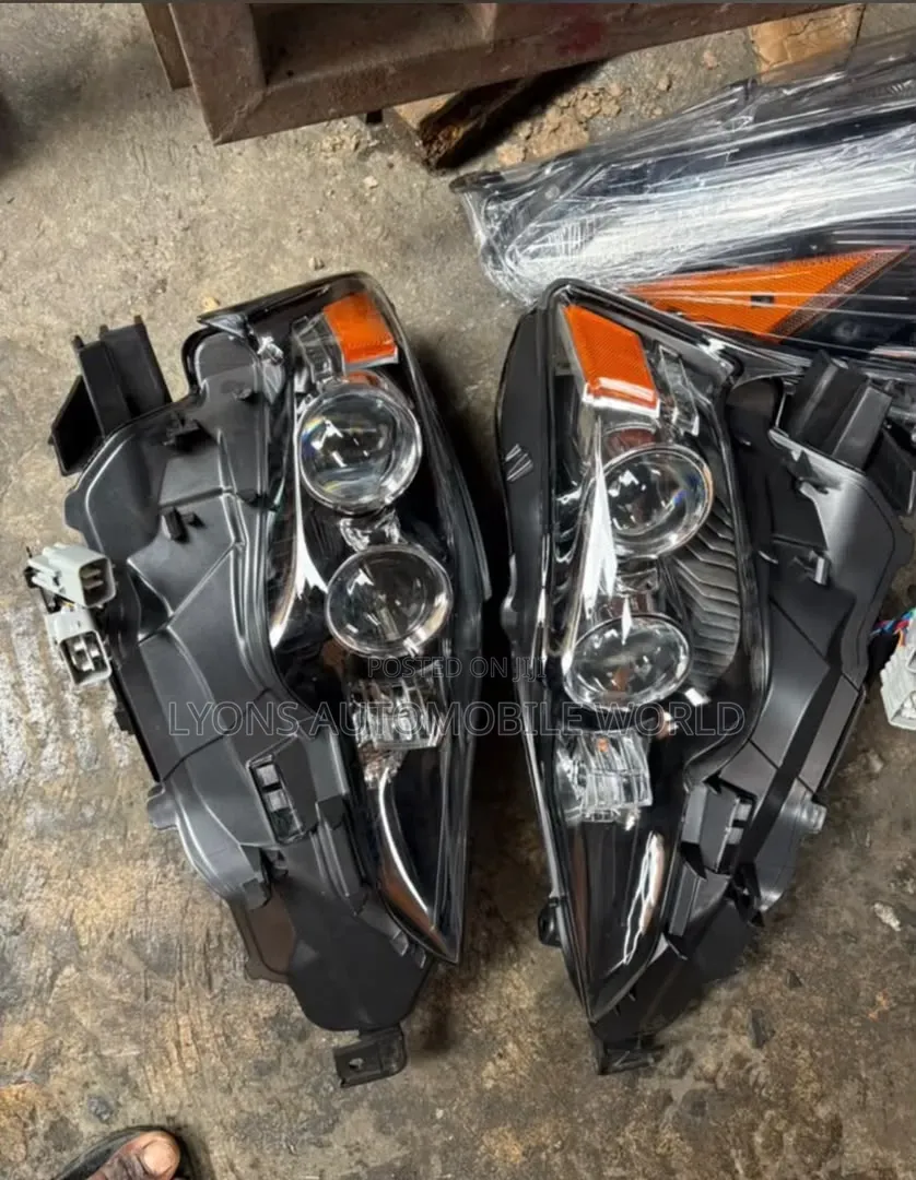 Is 250 Head Light 015