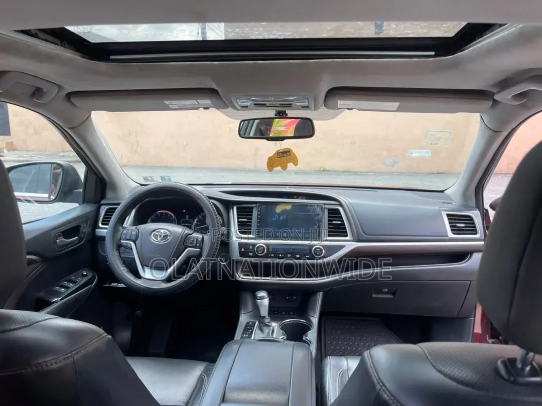 Toyota Highlander 2015