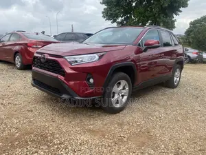 Toyota RAV4 2019 Red