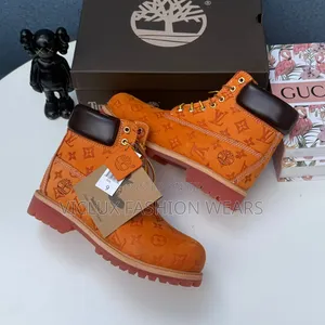 Original Louis Vuitton Luxury Men's Boot