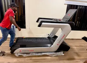 Commercial 8hp Treadmill