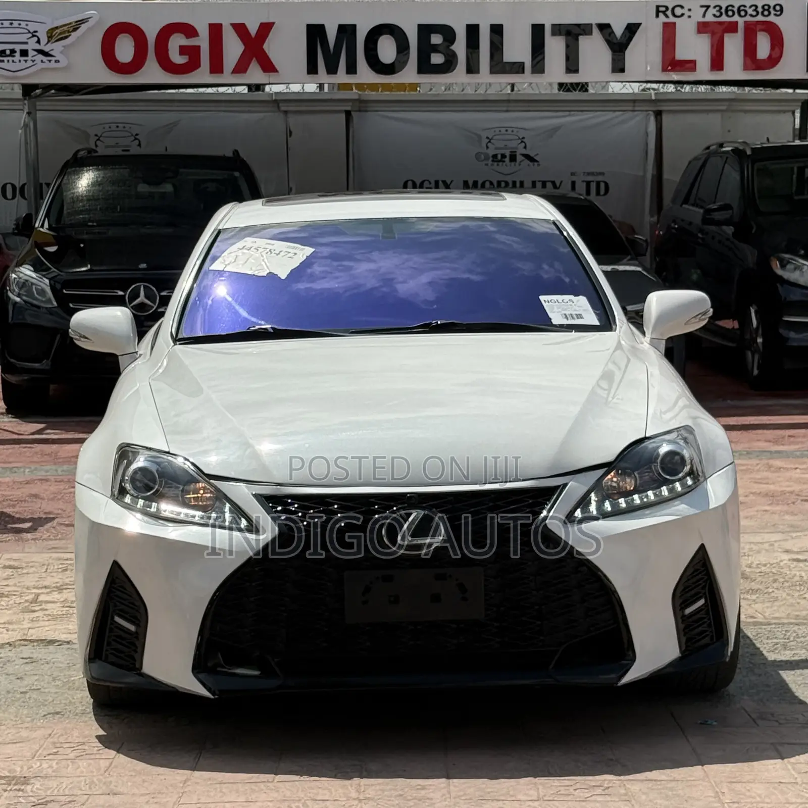 Lexus IS 2009 White