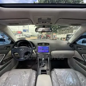 Lexus IS 2009 White