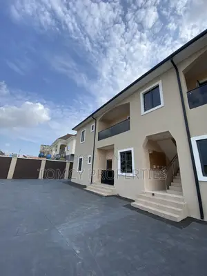 3bdrm Apartment in Kubwa for rent