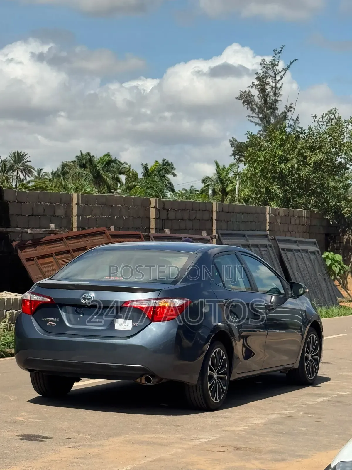 Toyota Corolla 2015