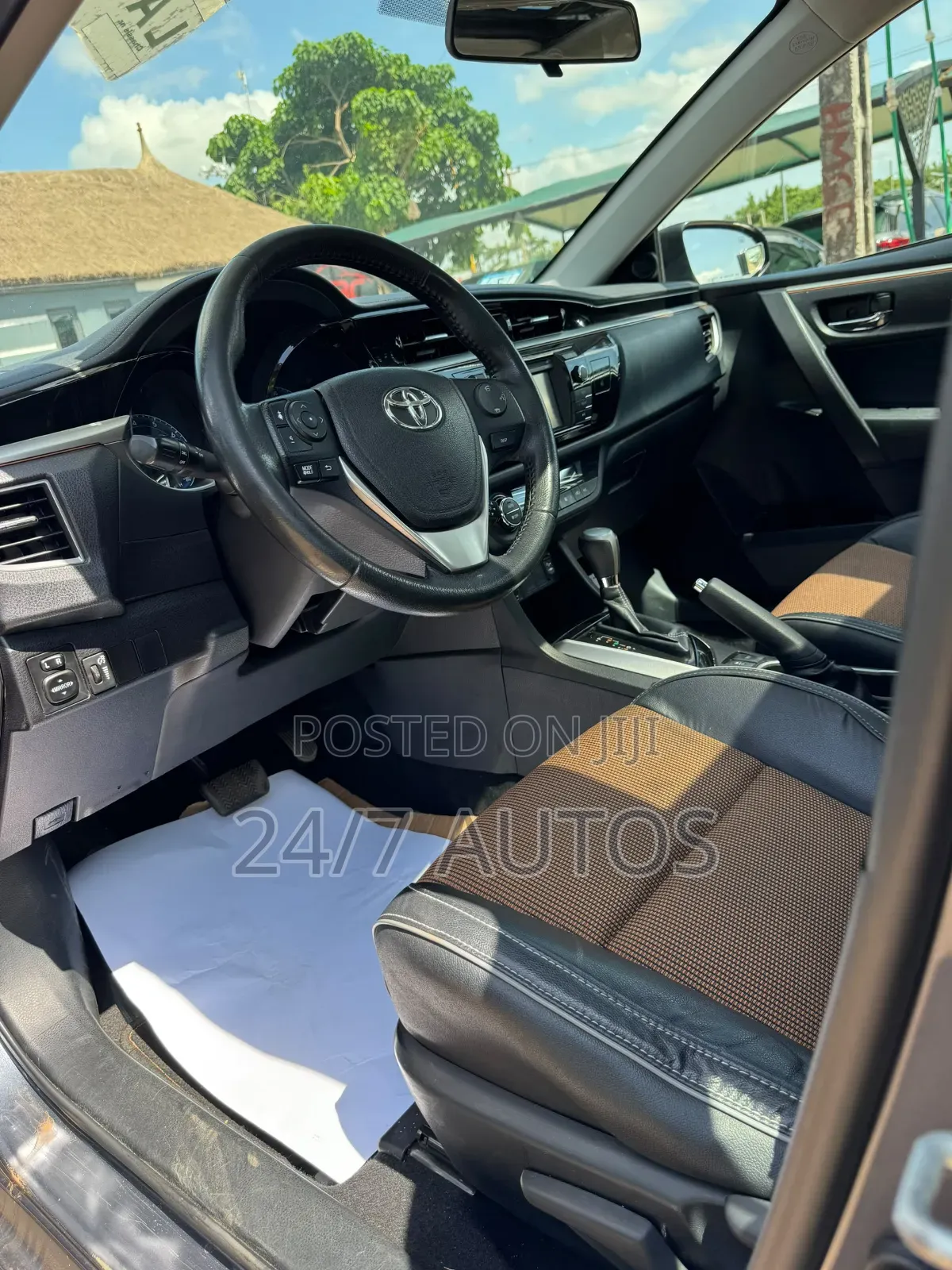 Toyota Corolla 2015