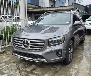 Mercedes-Benz GLB-Class GLB 250 2024 Gray