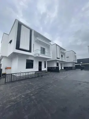 4bdrm Duplex in Lekki for sale