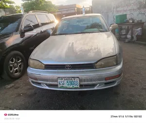 Toyota Camry Automatic 1999 Silver