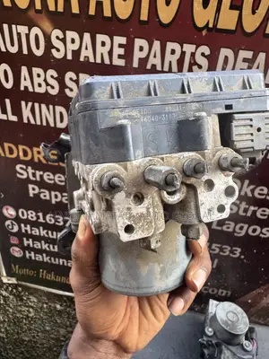 Lexus RX350 2010 Tokunbo ABS Assembly