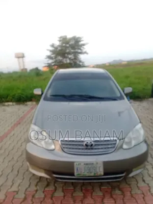 Toyota Corolla 2005 Gray