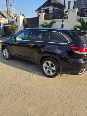 Toyota Highlander Limited 4x4 V6 (3.5L 6cyl 8A) 2018 Black