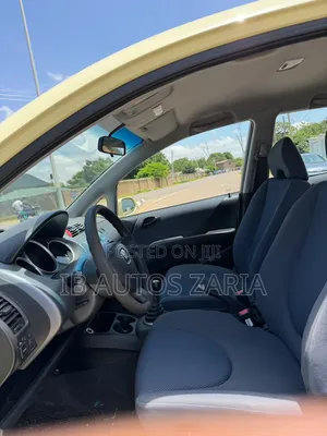 Honda Jazz 2005 Yellow