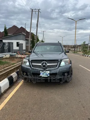 Mercedes-Benz GLK-Class 2010 Gray