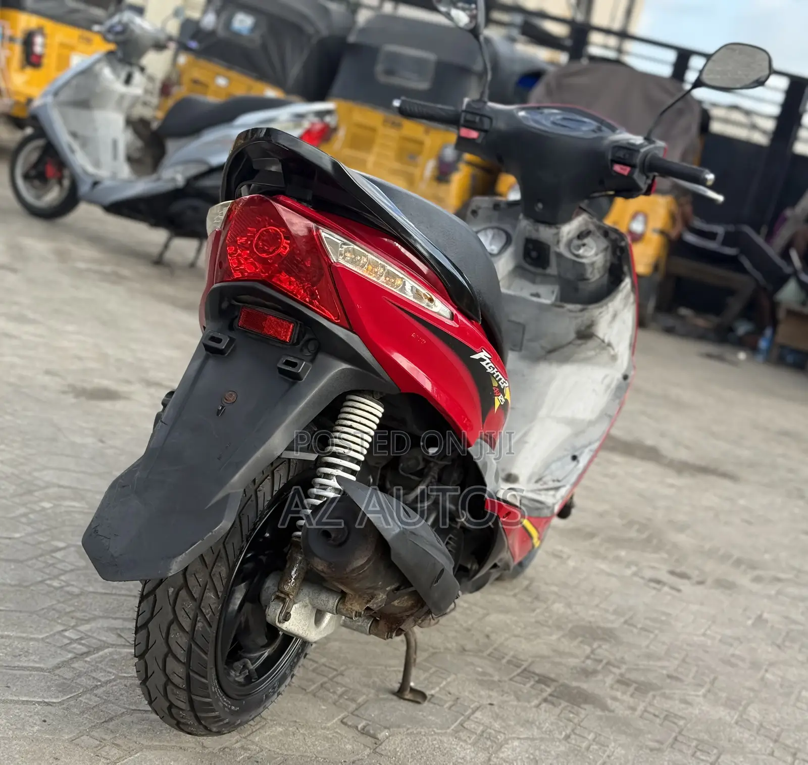 SYM XPro 2018 Red