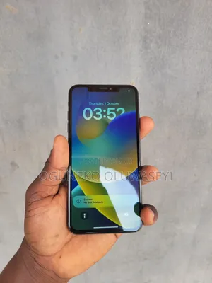 Apple iPhone XS Max 64 GB Black