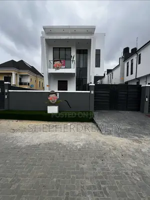 5bdrm Duplex in Sangotedo for sale