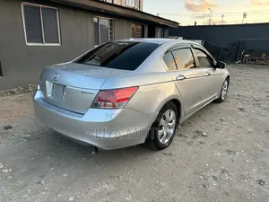 Honda Accord 2008 Silver