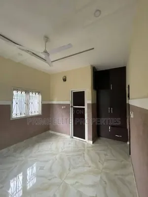 2bdrm Bungalow in Shelter Afrique, Uyo for rent