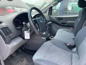 Hyundai H1 2005 Grey