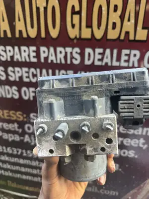 Lexus RX350 2012–2013 ABS Module