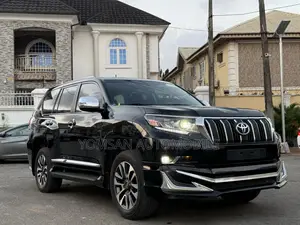 Toyota Land Cruiser Prado 2.7 2023 Black