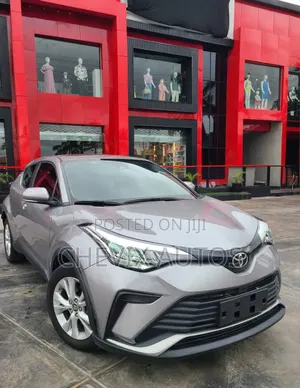 Toyota C-HR 2023 Silver