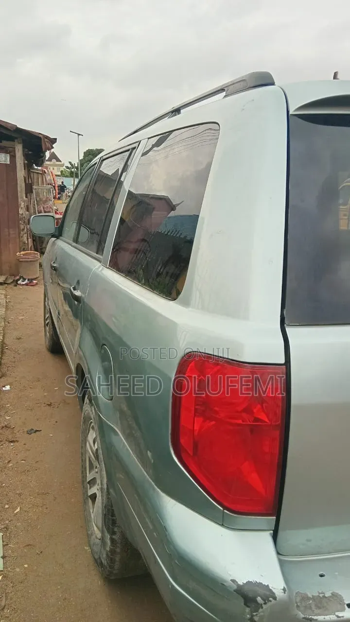 Honda Pilot 2003 Silver